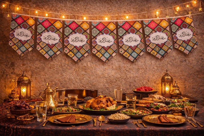 زينة تعليقات ورقية لشهر رمضان بتصميم وألوان رمضانية - Image 1